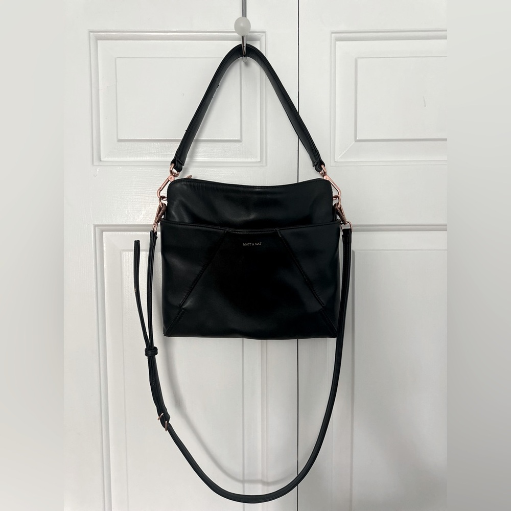 Matt & Nat Black Crossbody Shoulder Purse